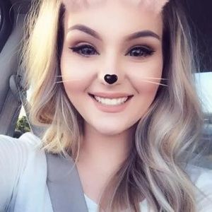 Meet your Posher, Margo